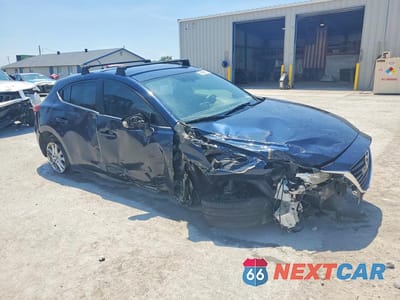 Czwarte zdjęcie samochodu z boku: 2016 MAZDA 3 SPORT VIN:3MZBM1K7XGM285579 - miniatura
