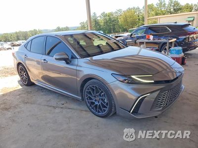 Czwarte zdjęcie samochodu z boku: 2025 TOYOTA CAMRY XSE VIN:4T1DAACK8SU502778 - miniatura