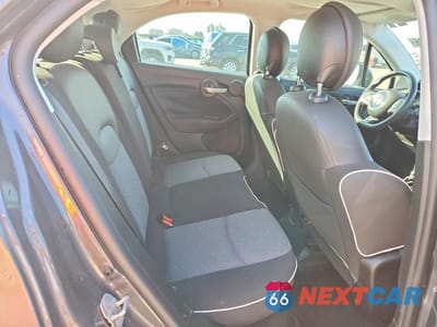 Zdjęcie 10 z 12 samochodu: 2018 FIAT 500X POP VIN:ZFBCFXAB2JP719993 - miniatura