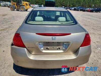 Zdjęcie 6 z 13 samochodu: 2007 HONDA ACCORD VIN:1HGCM56117A098296 - miniatura