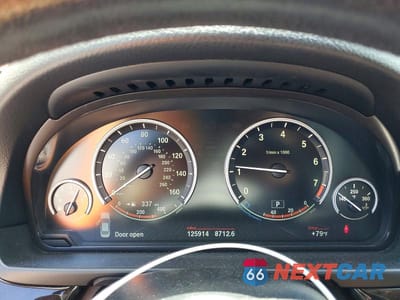 Zdjęcie 9 z 12 samochodu: 2014 BMW 535 XI VIN:WBA5B3C53ED538598 - miniatura