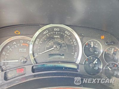 Zdjęcie 9 z 13 samochodu: 2005 CADILLAC ESCALADE ESV VIN:3GYFK66N25G263873 - miniatura
