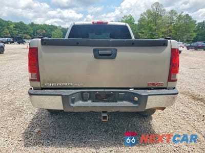 Zdjęcie 6 z 12 samochodu: 2008 GMC SIERRA C1500 VIN:2GTEC19J281108652 - miniatura