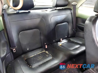Zdjęcie 10 z 12 samochodu: 2006 VOLKSWAGEN NEW BEETLE 2.5L OPTION PACKAGE 1 VIN:3VWRW31C76M411320 - miniatura