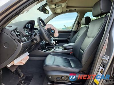Zdjęcie 7 z 13 samochodu: 2014 BMW X3 XDRIVE28I VIN:5UXWX9C51E0D32152 - miniatura