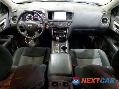 Zdjęcie 8 z 13 samochodu: 2019 NISSAN PATHFINDER SV VIN:5N1DR2MMXKC582525 - miniatura