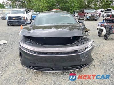 Piąte zdjęcie samochodu w środku: 2023 LUCID MOTORS AIR TOURING VIN:50EA1TEA2PA008217 - miniatura