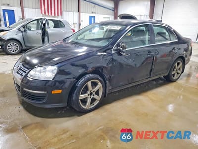2010 VOLKSWAGEN JETTA SE 3VWRZ7AJ9AM065129 - główne zdjęcie licytacji z USA - miniatura