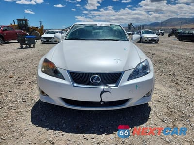 Piąte zdjęcie samochodu w środku: 2008 LEXUS IS 250 VIN:JTHCK262082020503 - miniatura