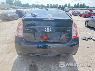 Zdjęcie 6 z 12 samochodu: 2013 TOYOTA PRIUS THREE VIN:JTDKN3DU1D5631034 - miniatura