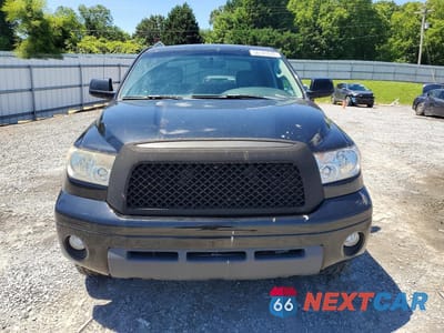Piąte zdjęcie samochodu w środku: 2008 TOYOTA TUNDRA CREWMAX LIMITED VIN:5TBDV58168S493830 - miniatura