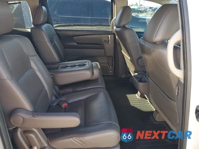 Zdjęcie 11 z 13 samochodu: 2015 HONDA ODYSSEY TOURING VIN:5FNRL5H91FB124819 - miniatura