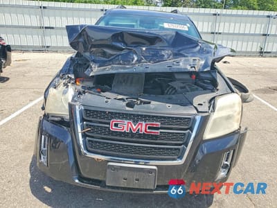 Piąte zdjęcie samochodu w środku: 2013 GMC TERRAIN SLE VIN:2GKALSEK2D6103102 - miniatura