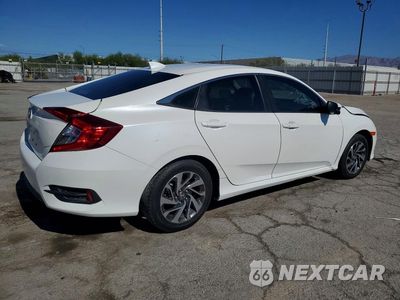 Trzecie zdjęcie samochodu z tyłu: 2018 HONDA CIVIC EX VIN:19XFC2F74JE004398 - miniatura