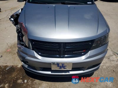 Zdjęcie 12 z 13 samochodu: 2020 DODGE JOURNEY SE VIN:3C4PDCABXLT271823 - miniatura