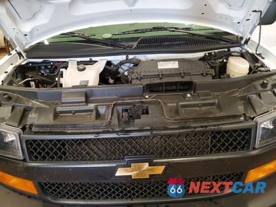 Zdjęcie 12 z 13 samochodu: 2025 CHEVROLET EXPRESS G2500 VIN:1GCWGAFP9S1273340 - miniatura