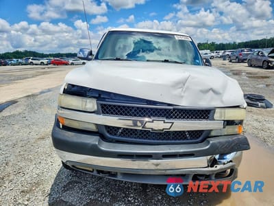 Piąte zdjęcie samochodu w środku: 2002 CHEVROLET SILVERADO K2500 HEAVY DUTY VIN:1GCHK23192F104466 - miniatura