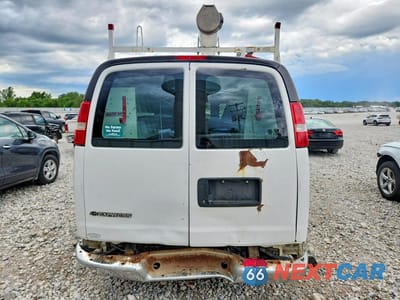 Zdjęcie 6 z 13 samochodu: 2018 CHEVROLET EXPRESS G2500 VIN:1GCWGAFG7J1908912 - miniatura
