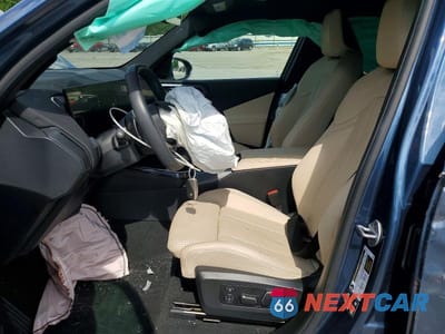 Zdjęcie 7 z 13 samochodu: 2025 BMW X3 30 XDRIVE VIN:5UX53GP06S9Y72093 - miniatura