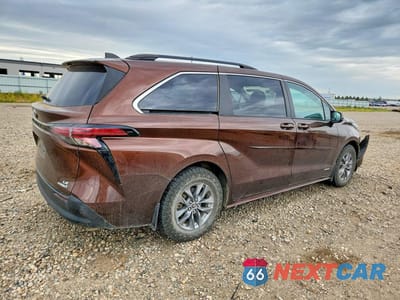 Trzecie zdjęcie samochodu z tyłu: 2021 TOYOTA SIENNA LE VIN:5TDKRKEC7MS023033 - miniatura