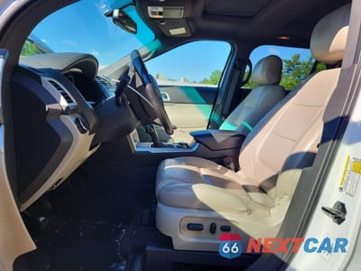 Zdjęcie 7 z 12 samochodu: 2013 FORD EXPLORER XLT VIN:1FM5K8D83DGC78270 - miniatura