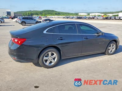 Trzecie zdjęcie samochodu z tyłu: 2021 CHEVROLET MALIBU LS VIN:1G1ZB5ST8MF050601 - miniatura