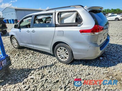 Drugie zdjęcie samochodu z przodu: 2012 TOYOTA SIENNA XLE 8-PASSENGER VIN:5TDYK3DC8CS190862 - miniatura