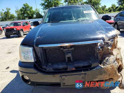 Piąte zdjęcie samochodu w środku: 2004 GMC ENVOY VIN:1GKDT13S242100286 - miniatura