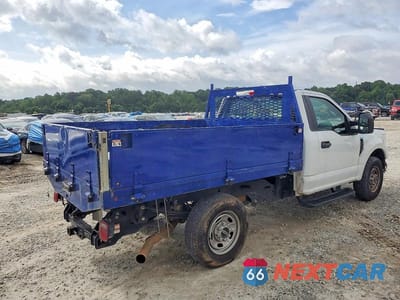Czwarte zdjęcie samochodu z boku: 2022 FORD F250 SUPER DUTY DUMP TRUCK VIN:1FDBF2A66NEE21085 - miniatura