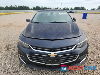 Piąte zdjęcie samochodu w środku: 2017 CHEVROLET MALIBU LS VIN:1G1ZB5ST0HF103328 - miniatura
