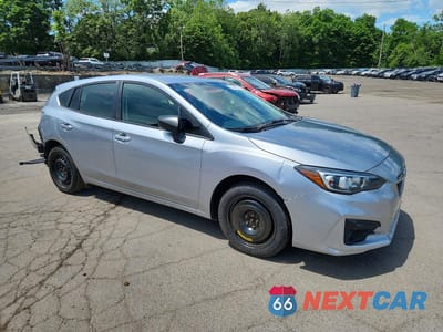 Czwarte zdjęcie samochodu z boku: 2017 SUBARU IMPREZA VIN:4S3GTAA61H1731783 - miniatura