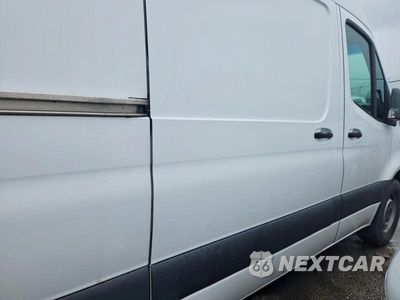 Zdjęcie 11 z 13 samochodu: 2021 MERCEDES-BENZ SPRINTER 2500 DELIVERY VAN VIN:W1Y40CHY1MT059569 - miniatura