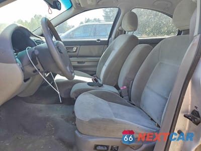 Zdjęcie 7 z 12 samochodu: 2002 MERCURY SABLE GS VIN:1MEFM50U02G640314 - miniatura