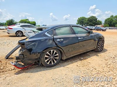 Trzecie zdjęcie samochodu z tyłu: 2017 NISSAN ALTIMA 2.5 SV VIN:1N4AL3AP9HC144560 - miniatura