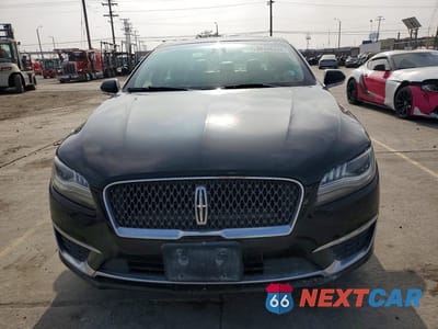 Piąte zdjęcie samochodu w środku: 2019 LINCOLN MKZ RESERVE I VIN:3LN6L5LU3KR629571 - miniatura
