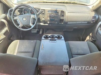Zdjęcie 8 z 12 samochodu: 2013 CHEVROLET SILVERADO K1500 LT VIN:3GCPKSE7XDG366608 - miniatura