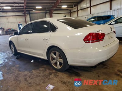 Drugie zdjęcie samochodu z przodu: 2013 VOLKSWAGEN PASSAT SE VIN:1VWBP7A35DC029551 - miniatura