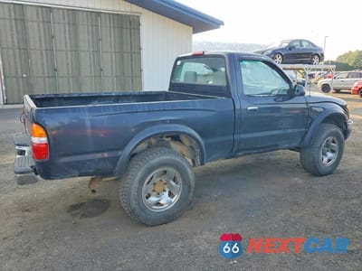 Trzecie zdjęcie samochodu z tyłu: 2001 TOYOTA TACOMA BASE VIN:5TEPM62N41Z724340 - miniatura