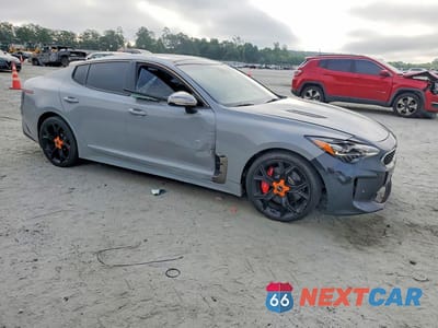 Czwarte zdjęcie samochodu z boku: 2019 KIA STINGER GT1 VIN:KNAE45LC9K6061454 - miniatura