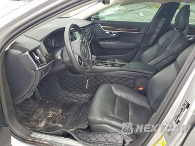 Zdjęcie 7 z 12 samochodu: 2018 VOLVO S90 T5 MOMENTUM VIN:LVY102MK5JP056383 - miniatura