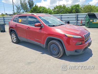 Czwarte zdjęcie samochodu z boku: 2016 JEEP CHEROKEE LATITUDE VIN:1C4PJMCSXGW348489 - miniatura