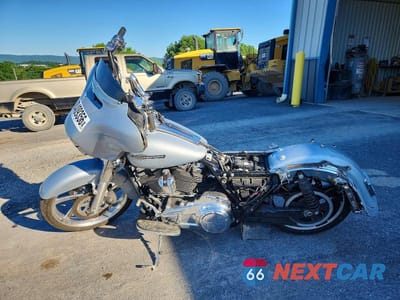 Trzecie zdjęcie samochodu z tyłu: 2023 HARLEY-DAVIDSON FLHX VIN:1HD1KBC13PB653370 - miniatura