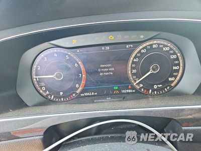 Zdjęcie 9 z 12 samochodu: 2018 VOLKSWAGEN TIGUAN SEL PREMIUM VIN:3VV4B7AX0JM181388 - miniatura