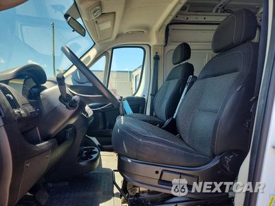 Zdjęcie 7 z 13 samochodu: 2019 RAM PROMASTER 1500 DELIVERY VAN VIN:3C6TRVBG1KE556488 - miniatura