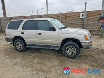Czwarte zdjęcie samochodu z boku: 1997 TOYOTA 4RUNNER BASE VIN:JT3GM84R3V0016943 - miniatura