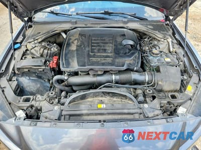 Zdjęcie 11 z 12 samochodu: 2019 JAGUAR XE PREMIUM VIN:SAJAD4FX2KCP51897 - miniatura