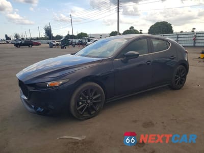 2024 MAZDA 3 SELECT SPORT JM1BPAKM4R1721911 - główne zdjęcie licytacji z USA - miniatura
