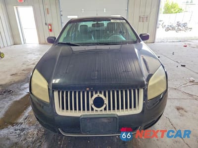 Piąte zdjęcie samochodu w środku: 2009 MERCURY MILAN PREMIER VIN:3MEHM08109R635171 - miniatura
