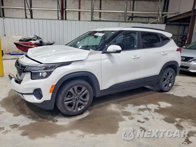 2021 KIA SELTOS S KNDEU2AA0M7049788 - główne zdjęcie licytacji z USA - miniatura