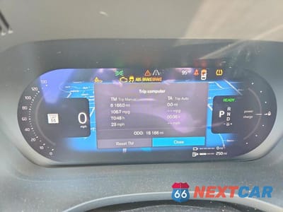 Zdjęcie 9 z 12 samochodu: 2024 VOLVO XC60 PLUS VIN:YV4H60DL3R1814749 - miniatura